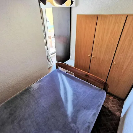 Cote D'oc - Deux Pieces Mezzanine - 4 Couchages Port Leucate. 2co_33a Mae-3104 *